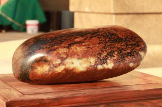 新疆和田玉原石拍卖公告