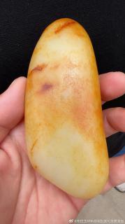 收藏款新疆和田玉籽料原石 320.7克 真皮真色 洒金皮 白度黄白种 独籽